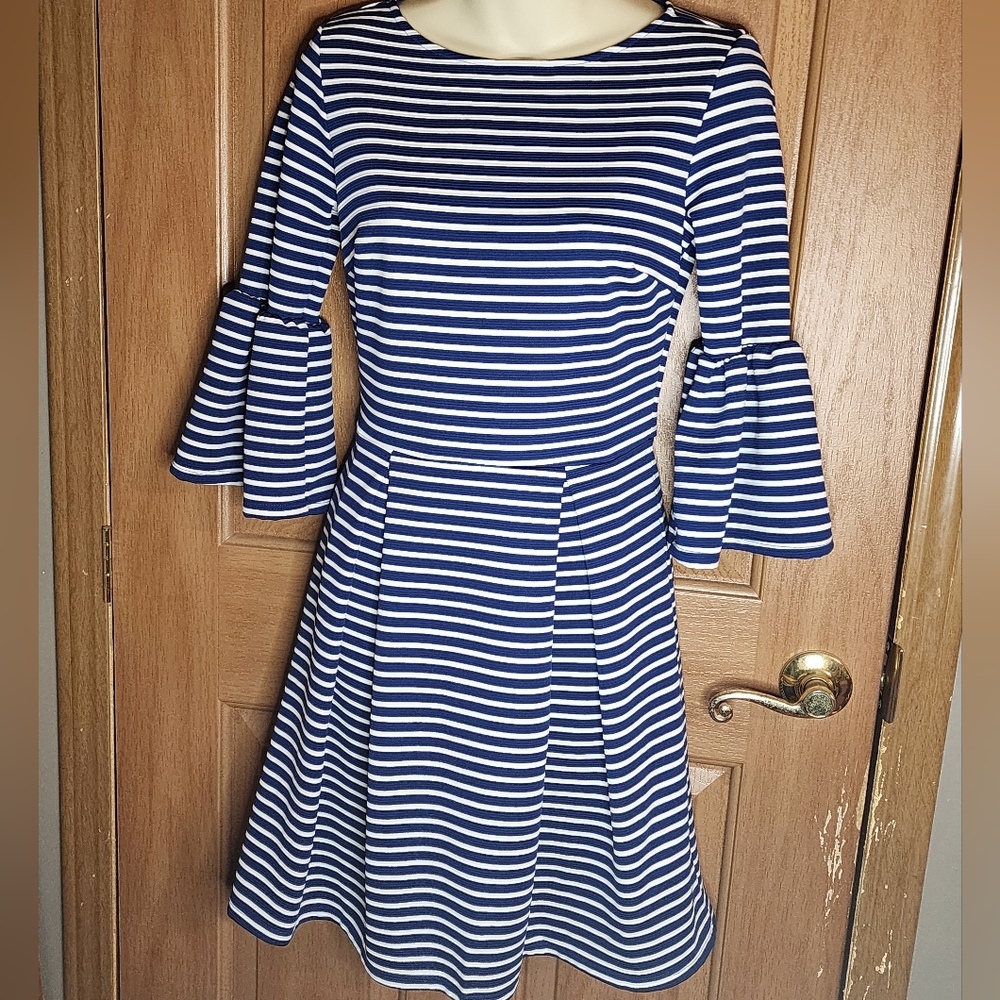 Altar'd State Navy and White Dress Size small